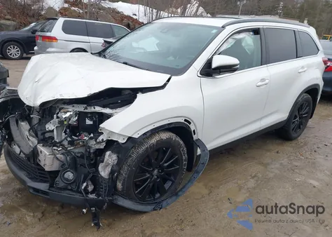 2019 Toyota Highlander Se from USA, damaged, VIN 5TDJZRFH8KS608604